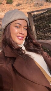 [2024.11.10] ariannyceleste_466408014_924246309132715_2020400909807839262_n.jpg