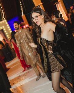 [2024.11.12] victoriajustice_466759884_18559074757006824_5633334149895405614_n.jpg