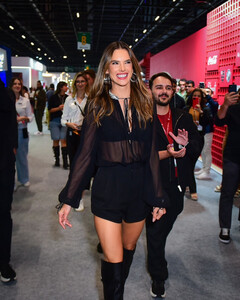 [2024.11.13] andysantanaoficial_466744920_1020469786552546_7111635544653566402_n.jpg
