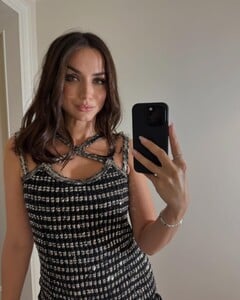 [2024.11.15] ana_d_armas_467407990_998522438701021_3253484349525954787_n.jpg