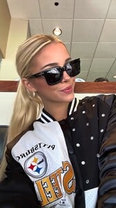 [2024.11.17] livvydunne_467477413_1619508318962687_157235931477594641_n.jpg