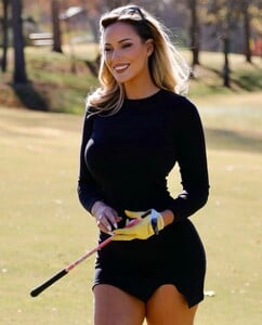[2024.11.18] _paige.renee_467391301_3950101455232558_8618661604538050460_n.jpg