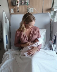 [2024.11.19] lindsellingson_467326000_433986713086805_4358155226733044896_n.jpg