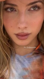 [2024.11.22] scarlett.mayer__468009911_2367669543595967_6879618825332697296_n.jpg