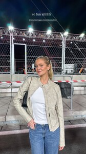 [2024.11.23] hannahg11_467856578_1093757009063430_6765654898005150677_n.jpg