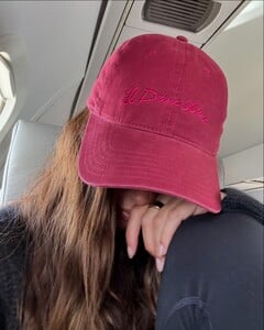 [2024.11.24] sarasampaio_468376320_18477372979058288_6502073520761042918_n.jpg