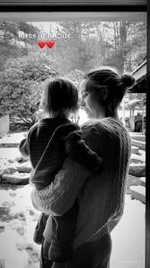 2024_11.29josephineskriver_bohnes_6D4D84A52A73EEAB512CD6CFE2346BB4_video_dashinit.thumb.jpg.4e37f96b375442e2d40cd147ae5da9c2.jpg