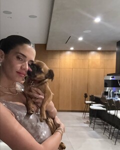 [2024.11.11] sarasampaio_466426717_18474918667058288_8359868760691995185_n.jpg