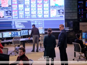 2x04-0.jpg
