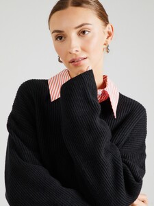 3a9ad2669c0cae90d1f96f7e7a4679c5.jpg