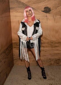 528708549_emma-2.jpg