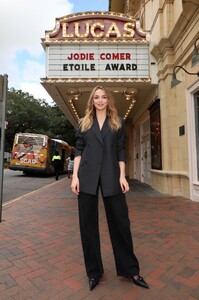 529584656_jodie-26.jpg