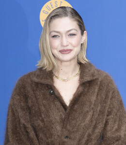 529880600_gigi-13.jpg