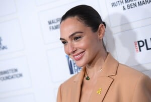 533150572_gal-11.jpg