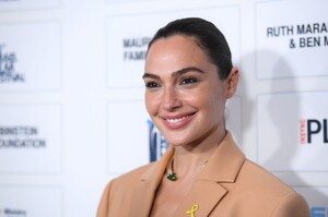 533150580_gal-16.jpg