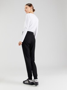 7db089a7e8cb5a55b278391a5b73ee36.jpg