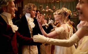 AA_EmmaStills_28129.jpg