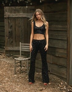 ANITABRATOP_BUNNYBOOTYPANT_HYNT_1_1800x.jpg