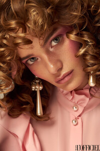 ANSCHIURBAS_OLIVERRUDOLPH_LOFFICIEL_MYRTILLE_02.thumb.jpg.56b020688b7d7c55c8d9091d9c2e3643.jpg