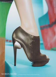 Afanador_Nordstrom_Designer_Collections_Fall_Winter_2009_10_16.thumb.jpeg.566e56c2f4ac7fa99141a495bb38640e.jpeg