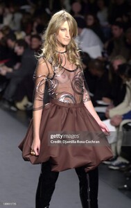 AliceRoiFall2003(4).thumb.jpg.c50a7ab5945c3e34b2c46a521d892be7.jpg