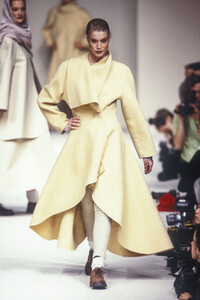 AngeloTarlazzi1993FW11.thumb.jpg.8f5e476db42e73f62cc09ac7bbd20eed.jpg