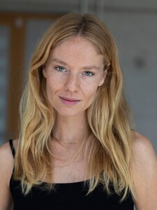 AureliaPhilipp1b5.thumb.jpg.388da75111a68c4ead0ab2cb18a719bd.jpg