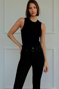 CelinePeschek1p2.thumb.jpg.d656c9ca0ad6b5df34a61f8bfc0e8fa0.jpg