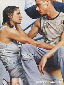 DKNY-RL-1.jpg.327bace356d0adad9dceee895a0bdc1a.jpg