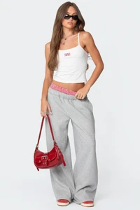 Edeikted_Lookbook_07_29_202445189.thumb.webp.c38b7c4a3c53e76bd25ed4601fda0272.webp