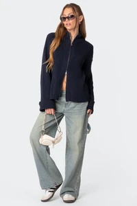 Edikted_Lookbook_09_04_202331710.thumb.webp.fd06573a2e1bcce6a62bc82274ed8b36.webp