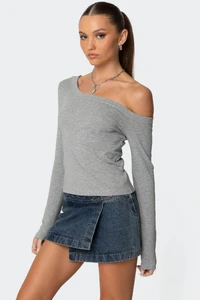 Edikted_Lookbook_09_09_202471660.thumb.webp.900f1d6c013525878f81a31c1dae0207.webp