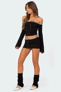 Edikted_Lookbook_12_04_20235332.thumb.webp.9dc1a29ded25f861f9e72d3d9355ceaf.webp