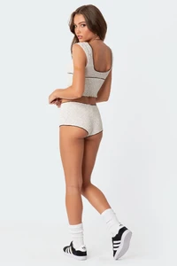 Edikted_lookbook_06_27_202315254.thumb.webp.54a0546380412d5d15959c3934f2a6d1.webp