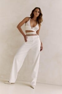 Emily-Feld_Brooklyn-Management4-2.jpg