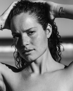 EmilyFarrell3b2.thumb.jpg.60e10d6c9107383ab763063ac3e64f28.jpg