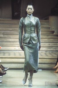 Europeana.eu-2048212-europeana_fashion_abraham_pelham_caw99_0011-3bd6786a8a1c622bdfc588363cfa7554.thumb.jpeg.9899e9827729638862c2ce6e8c9c3669.jpeg