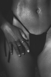 JONNI24-17-2_310.thumb.jpg.9068b0b3b99bd7794a17141994cc0c22.jpg