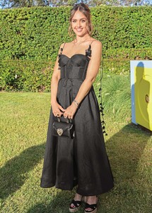 Jessica Alba - Us Weekly [2024.07.15].jpg