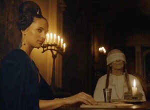 Knight_Stills_001.jpg