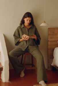 Nenes_loungewear_FW24_ensemble_mimosa_abeille_kaki_7.png