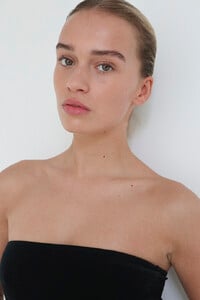 POLA-Camille-Hulspas-34.thumb.jpg.e9338e08211984d338d3f9565d85530a.jpg
