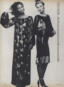 Paris_couture_13.thumb.jpeg.8dbc74b1581f4184ae926282cf02a652.jpeg