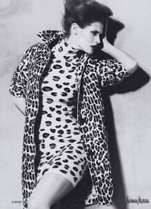 Reveriego_Neiman_Marcus_Fall_Winter_2009_10_09.thumb.jpeg.a4593d67b6b81fb7b9213bade9d34d45.jpeg
