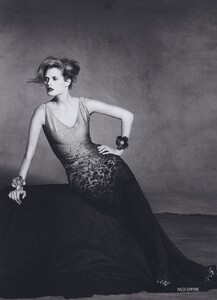 Reveriego_Neiman_Marcus_Fall_Winter_2009_10_12.thumb.jpeg.d959121d6b6dbde9fea7a8b0c2cac135.jpeg
