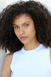 SelenaCarvalho1b4.thumb.jpg.cff1485c88ea9928b59bc1db541496f1.jpg