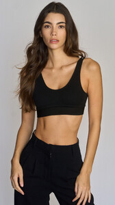 Tokyo-ST.-Bralette-Shop-1-scaled.thumb.jpg.469950caf65199bc56ecb9a7952db638.jpg