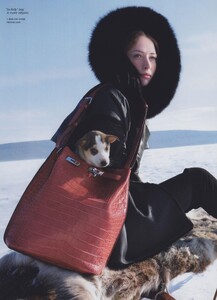 Valli_Herms_Fall_Winter_2009_10_01.thumb.jpeg.7d442cc75639d38e64d5e24bfddb2b96.jpeg