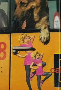 Vogue-Paris-February-1971-51.thumb.jpg.e922c141624ef5360c2266550e639a35.jpg