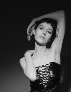 XRAY-MODELS-DARIA-TIMOSHKOVA-14b.jpg